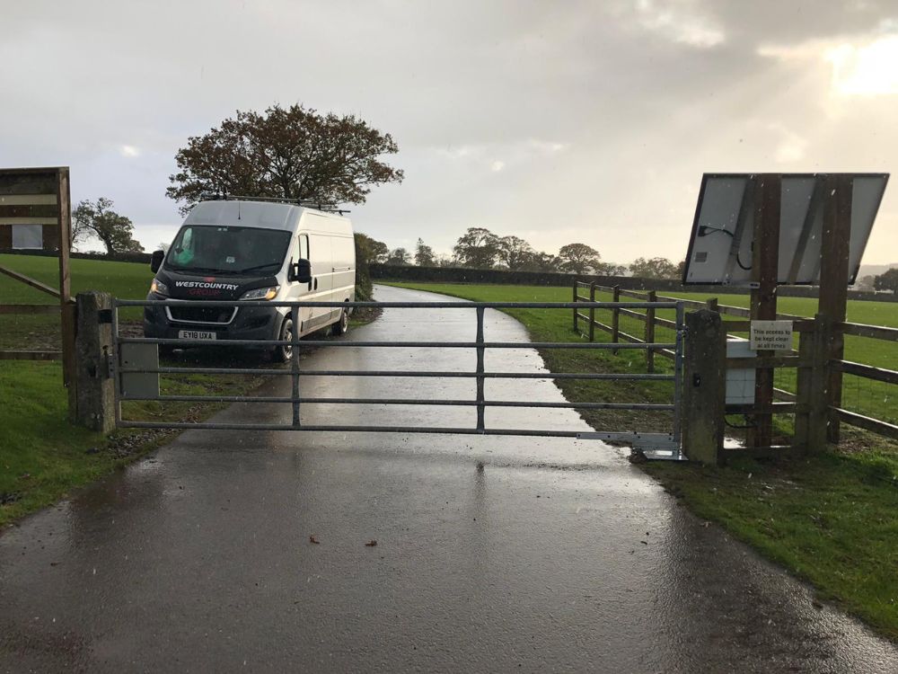 solar gate installers near me
